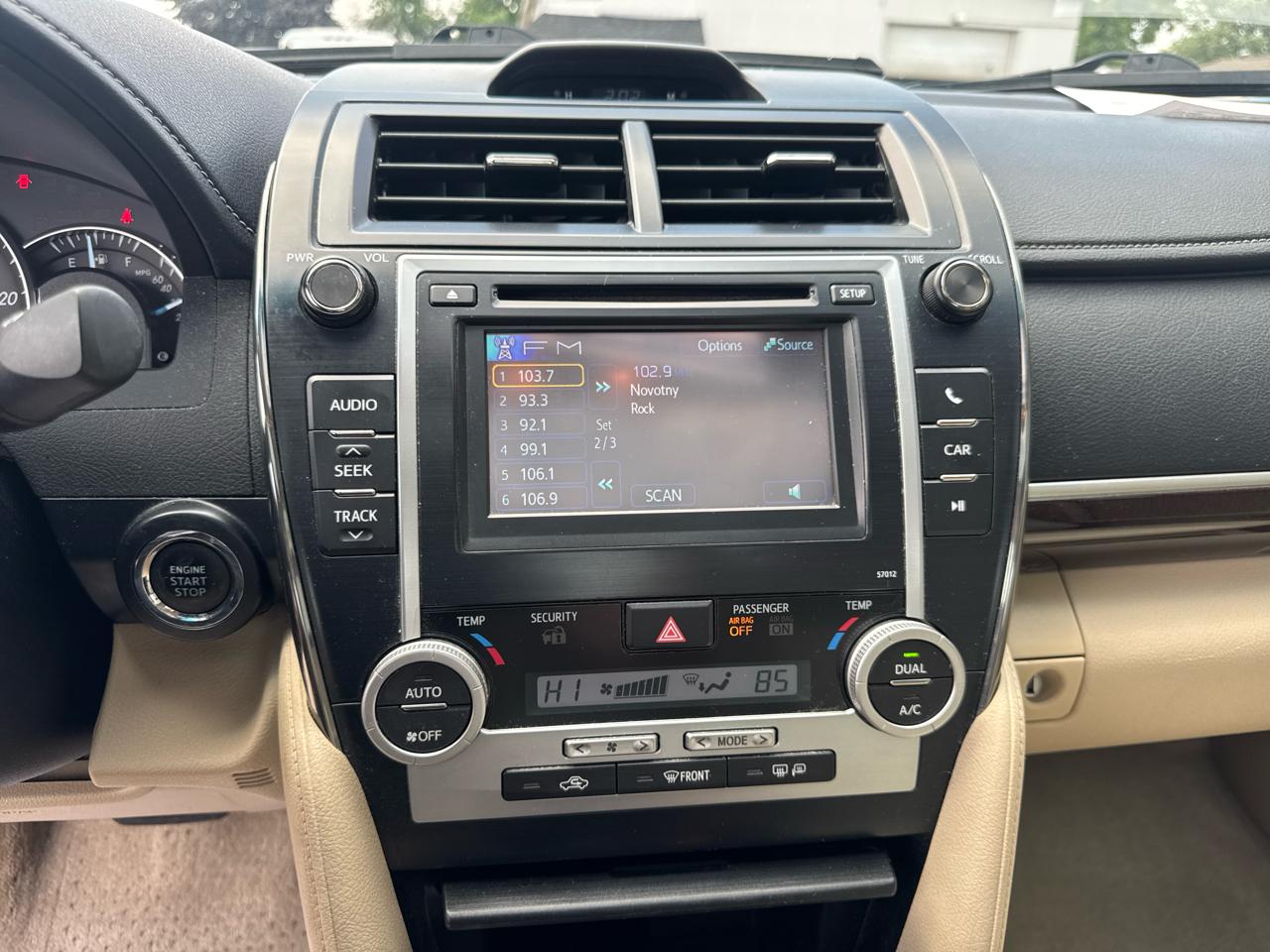 Toyota Camry XLE 2012