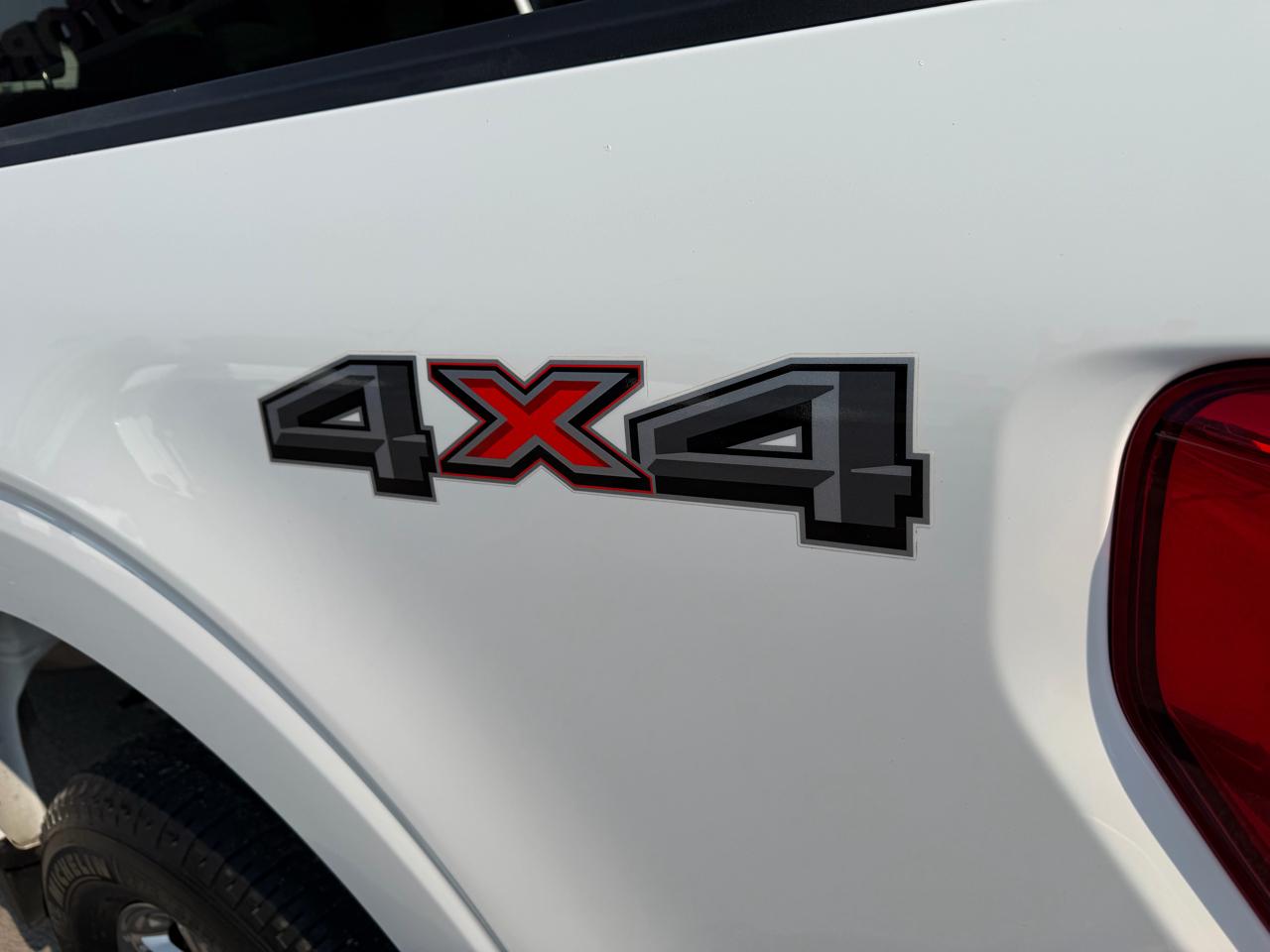 Ford F-150 XLT SuperCrew 5.5-ft. Bed 4WD 2023