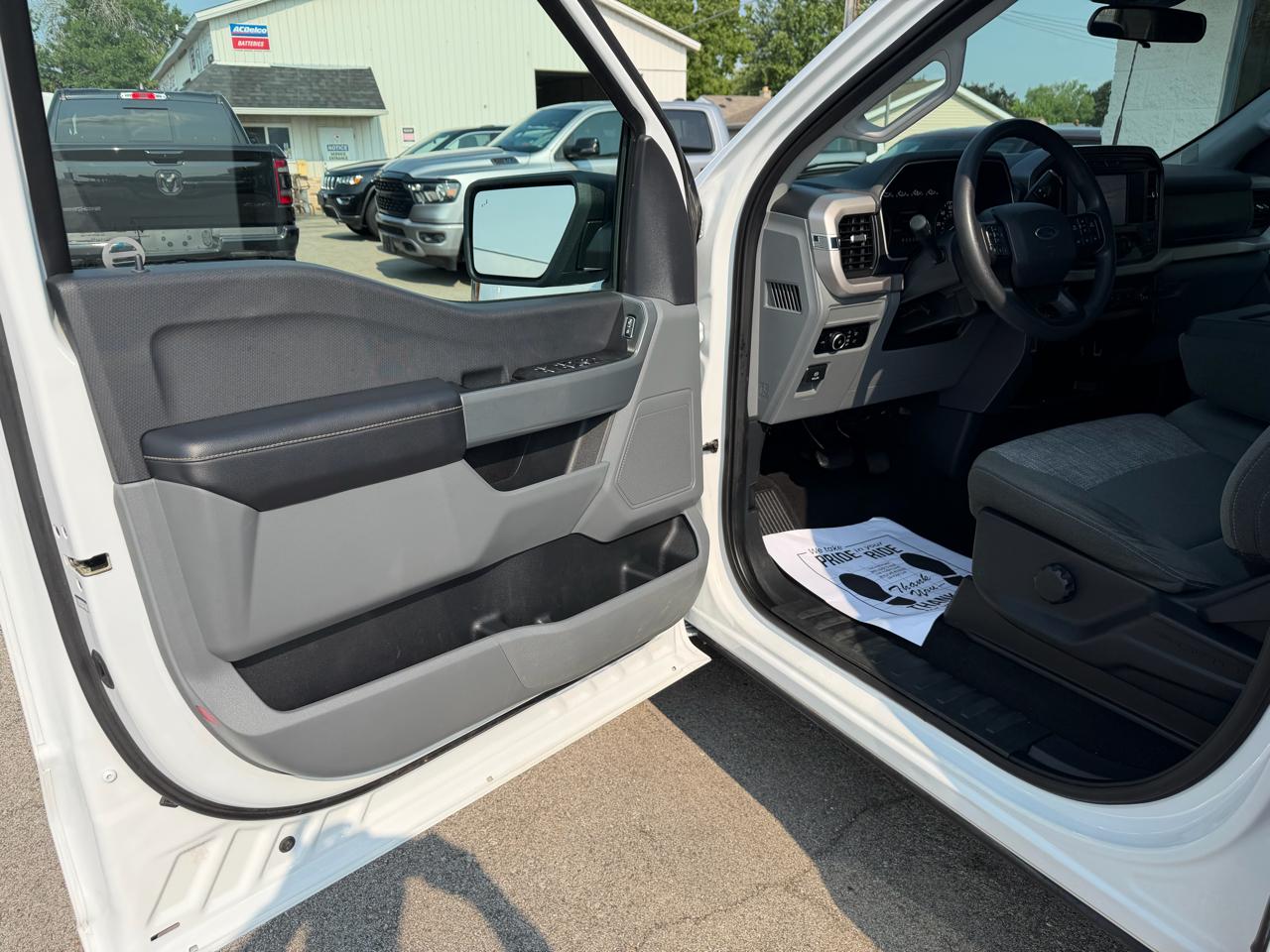 Ford F-150 XLT SuperCrew 5.5-ft. Bed 4WD 2023
