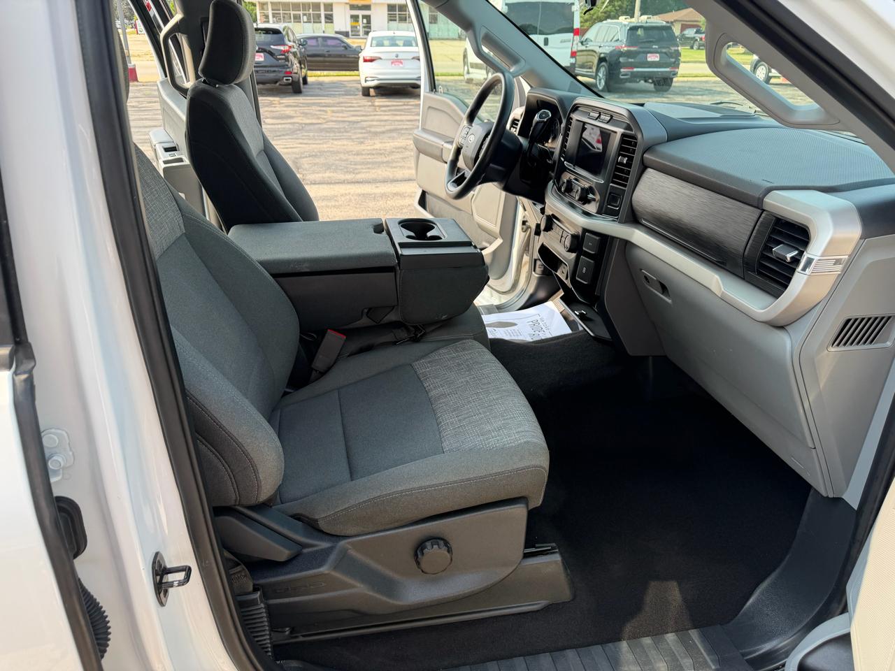 Ford F-150 XLT SuperCrew 5.5-ft. Bed 4WD 2023