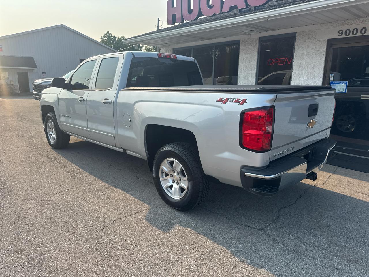 Chevrolet Silverado 1500 LT Double Cab 4WD 2018