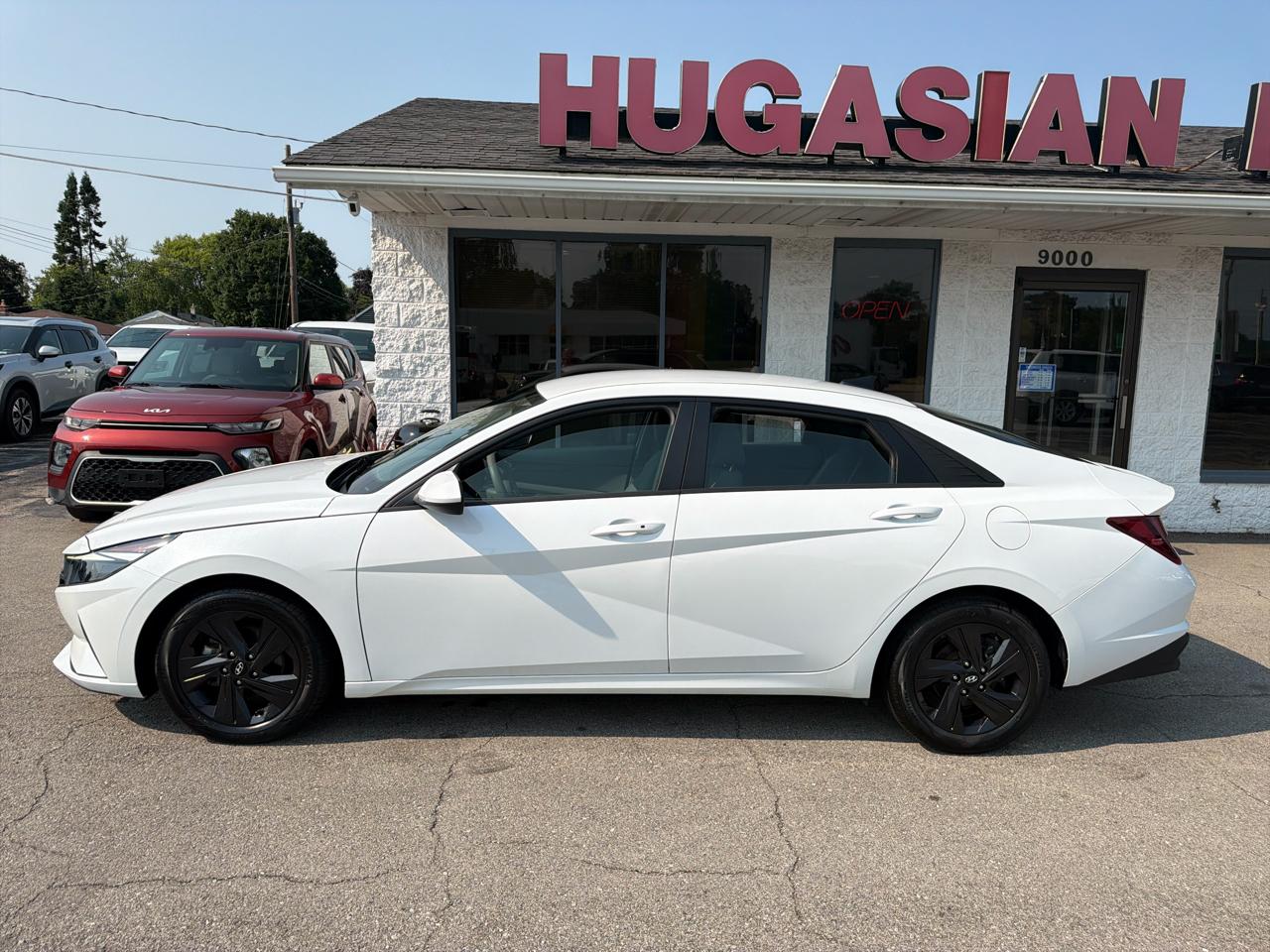 Hyundai Elantra SEL 2022