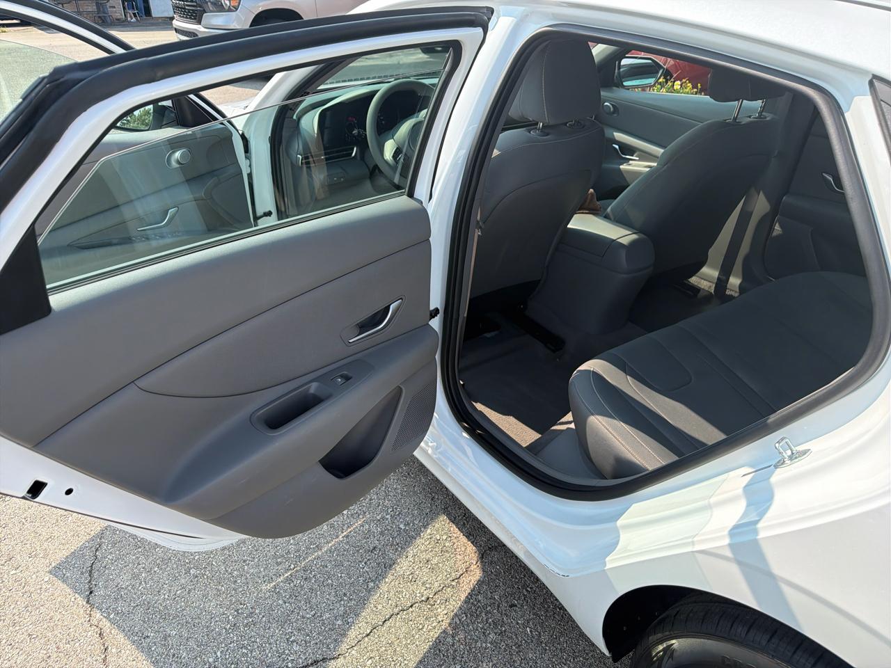 Hyundai Elantra SEL 2022