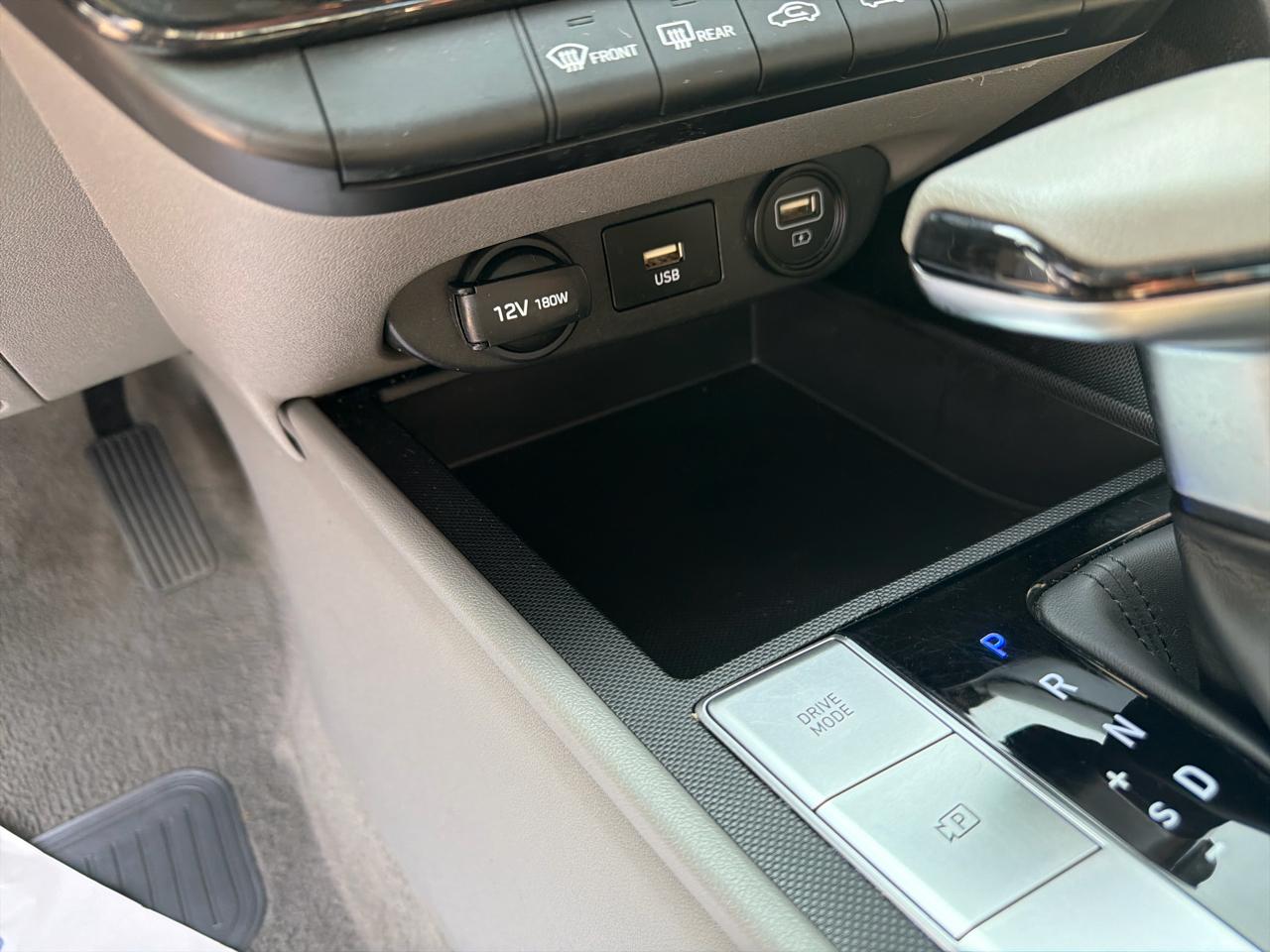 Hyundai Elantra SEL 2022