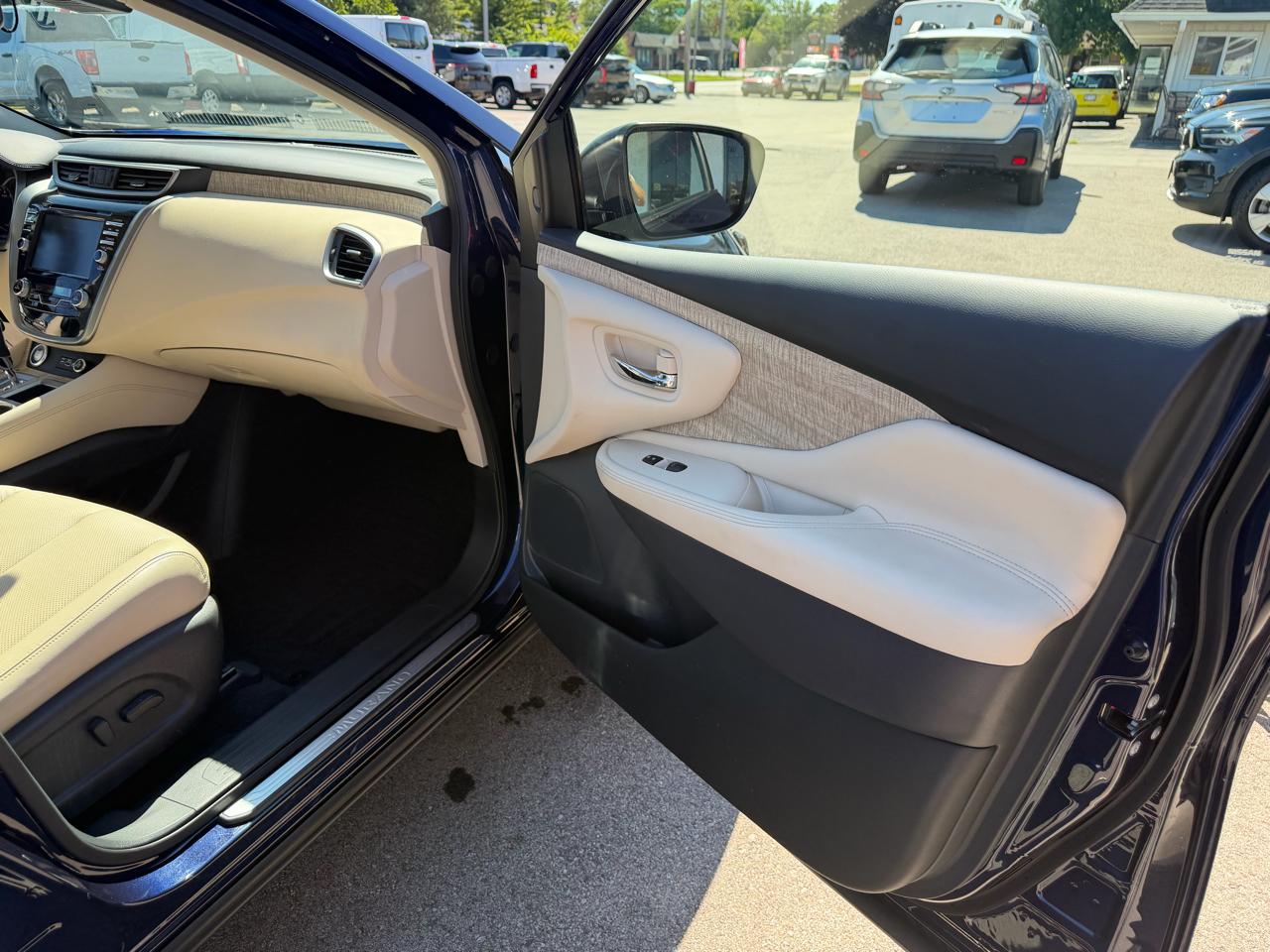 Nissan Murano SL AWD 2023