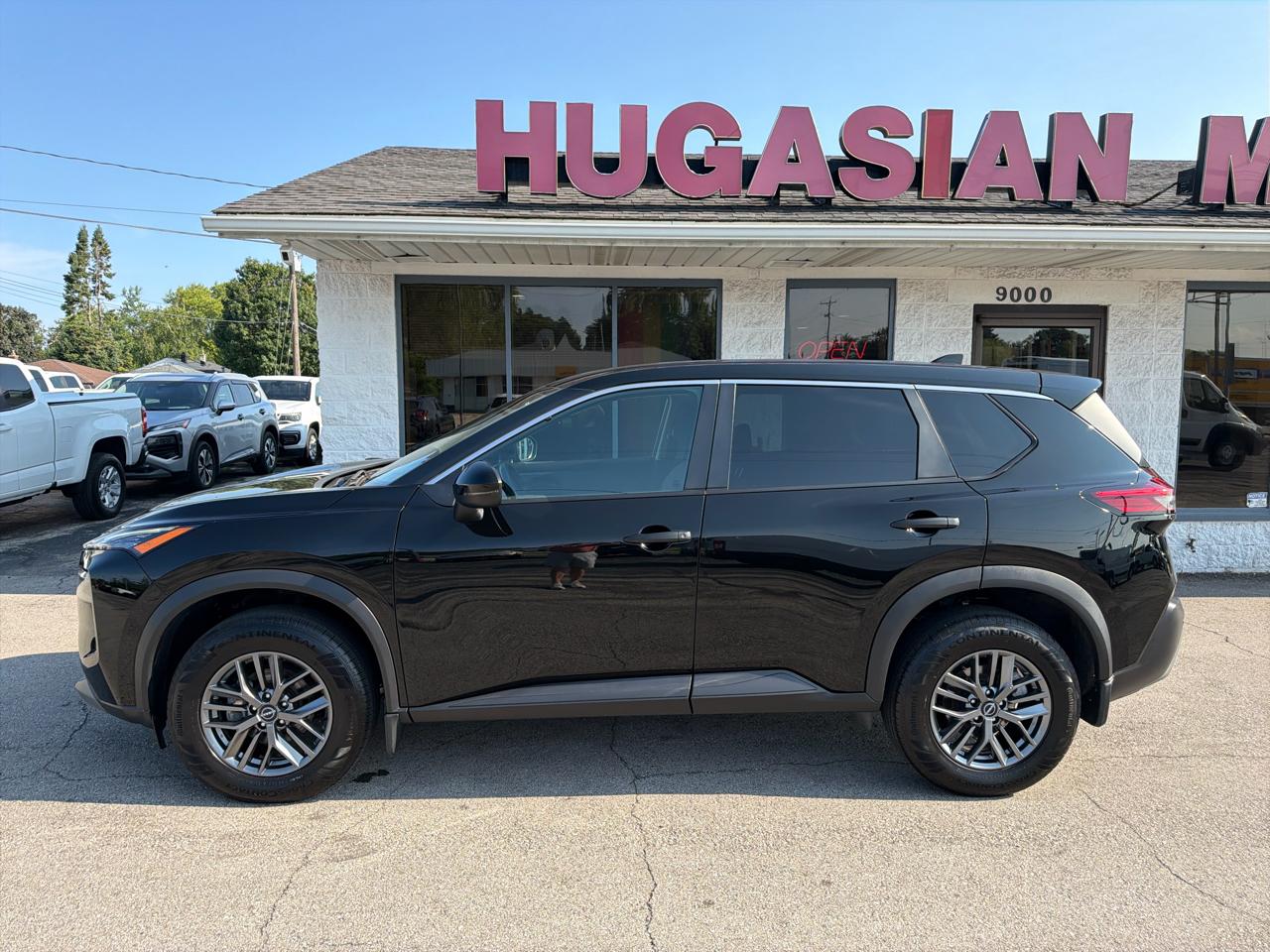 2022 Nissan Rogue S - Photo 9