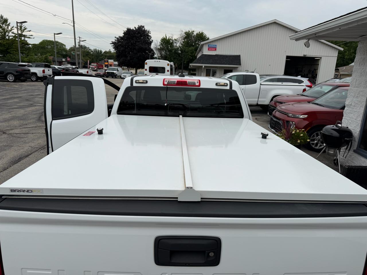 Chevrolet Colorado LT Ext. Cab 2WD 2022