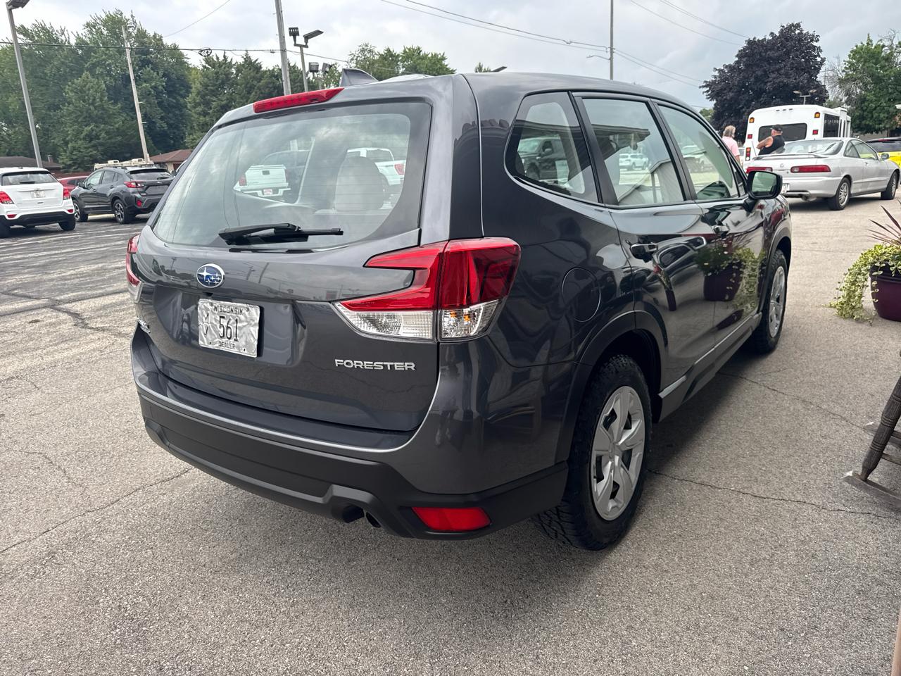 Subaru Forester Base 2023