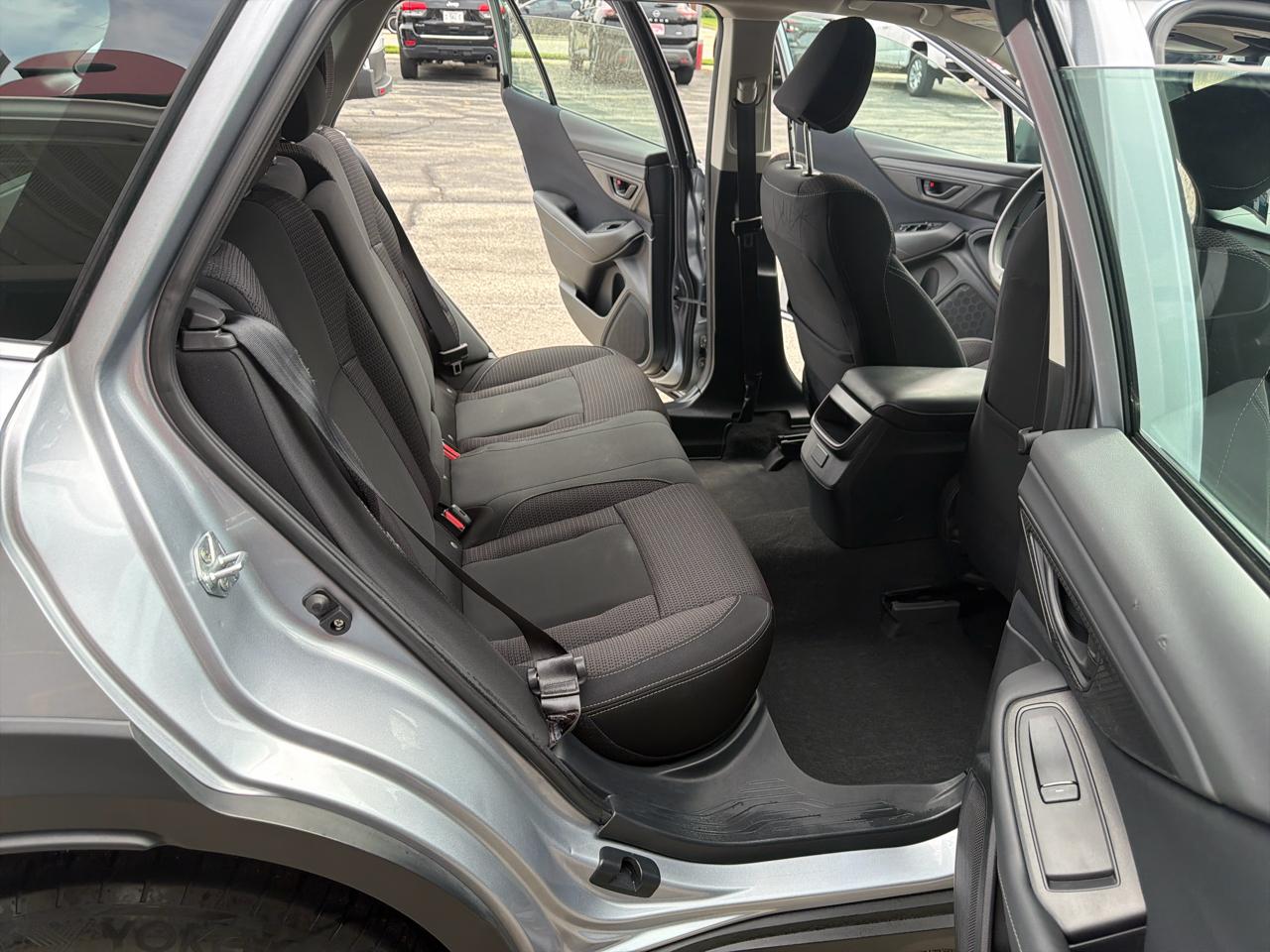 Subaru Outback Base 2024
