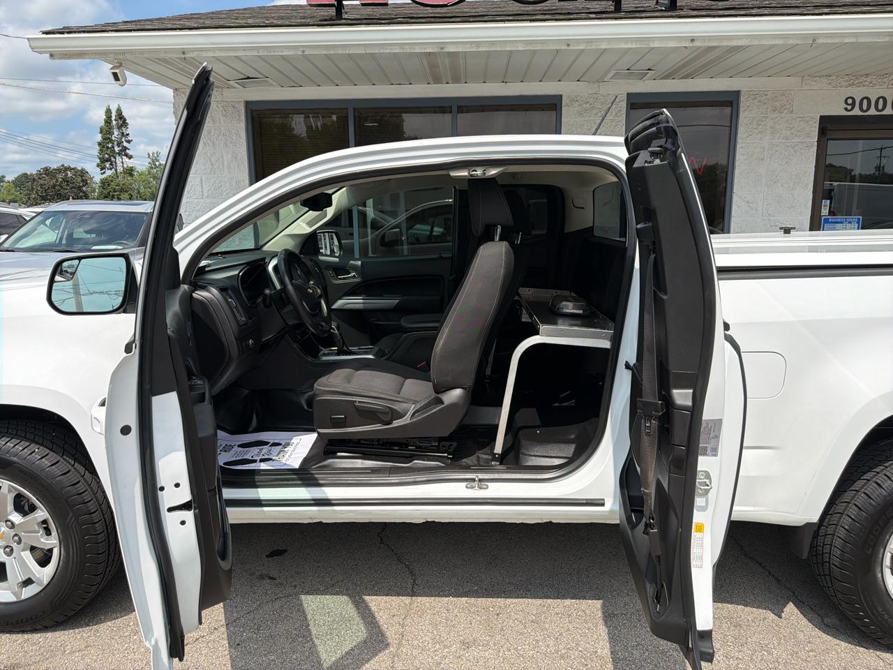 Chevrolet Colorado LT Ext. Cab 2WD 2022