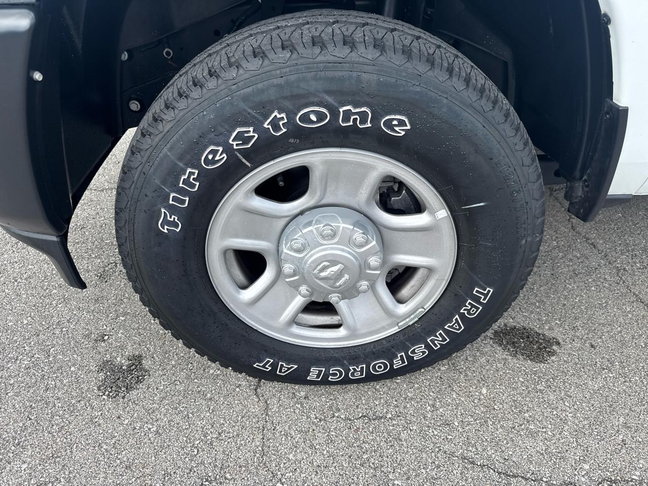 RAM 3500 Tradesman Crew Cab 4WD 2023