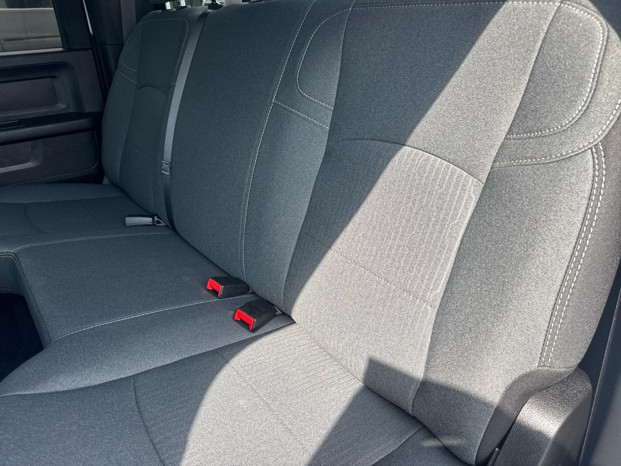 RAM 3500 Tradesman Crew Cab 4WD 2023