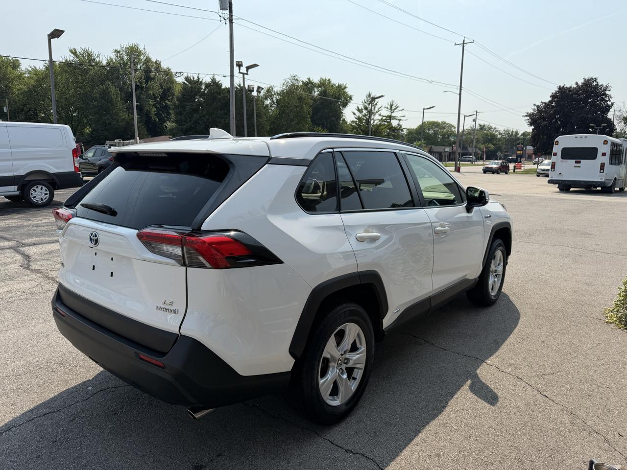 Toyota RAV4 Hybrid LE AWD 2020