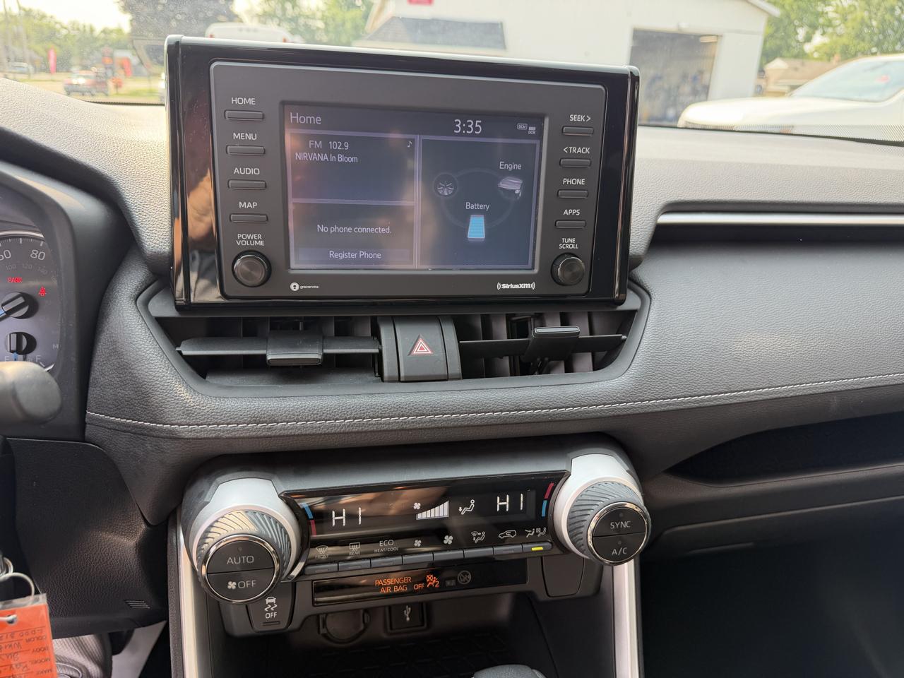 Toyota RAV4 Hybrid LE AWD 2020