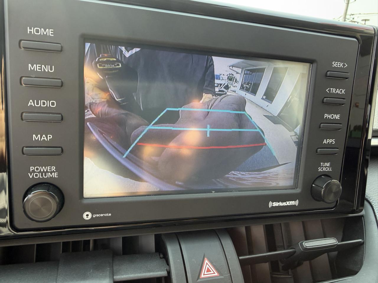 Toyota RAV4 Hybrid LE AWD 2020