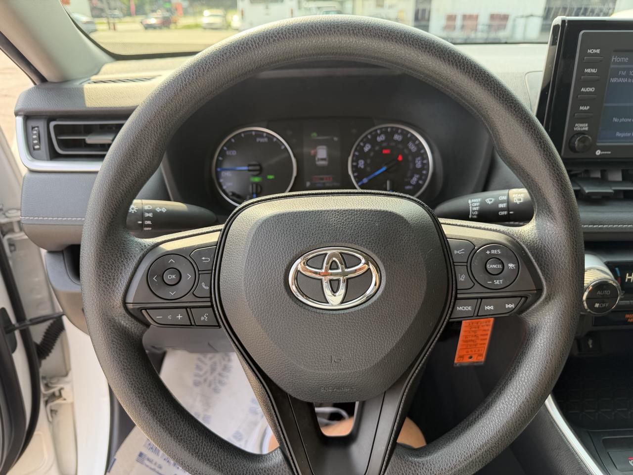Toyota RAV4 Hybrid LE AWD 2020