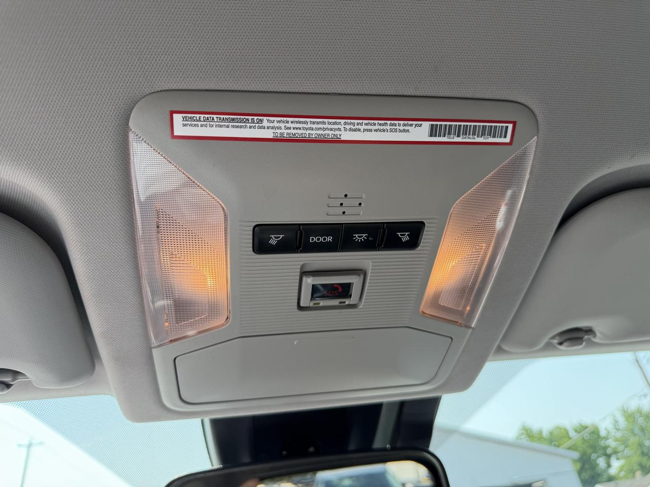 Toyota RAV4 Hybrid LE AWD 2020