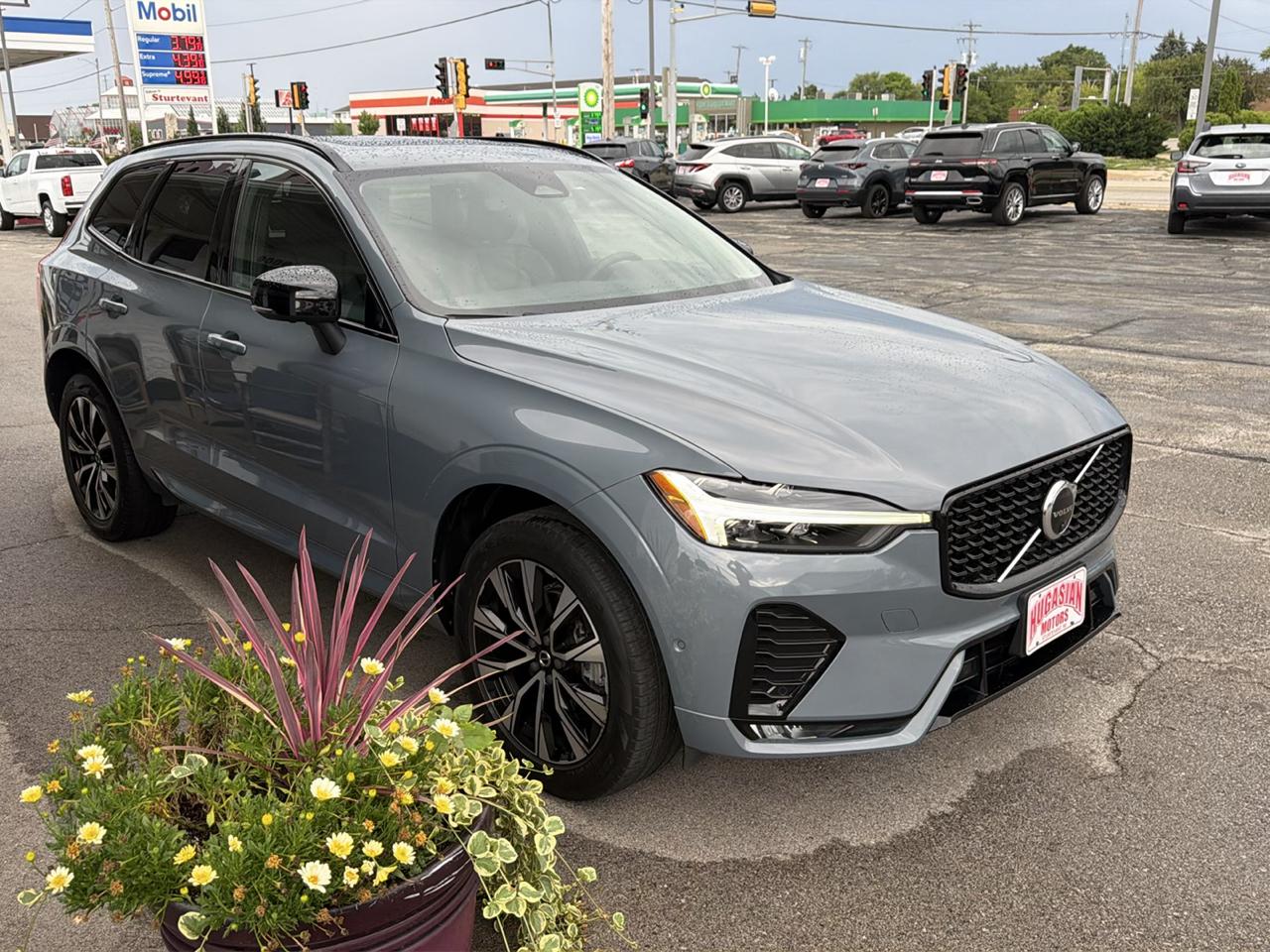 Volvo XC60 B5 Plus Dark AWD 2023
