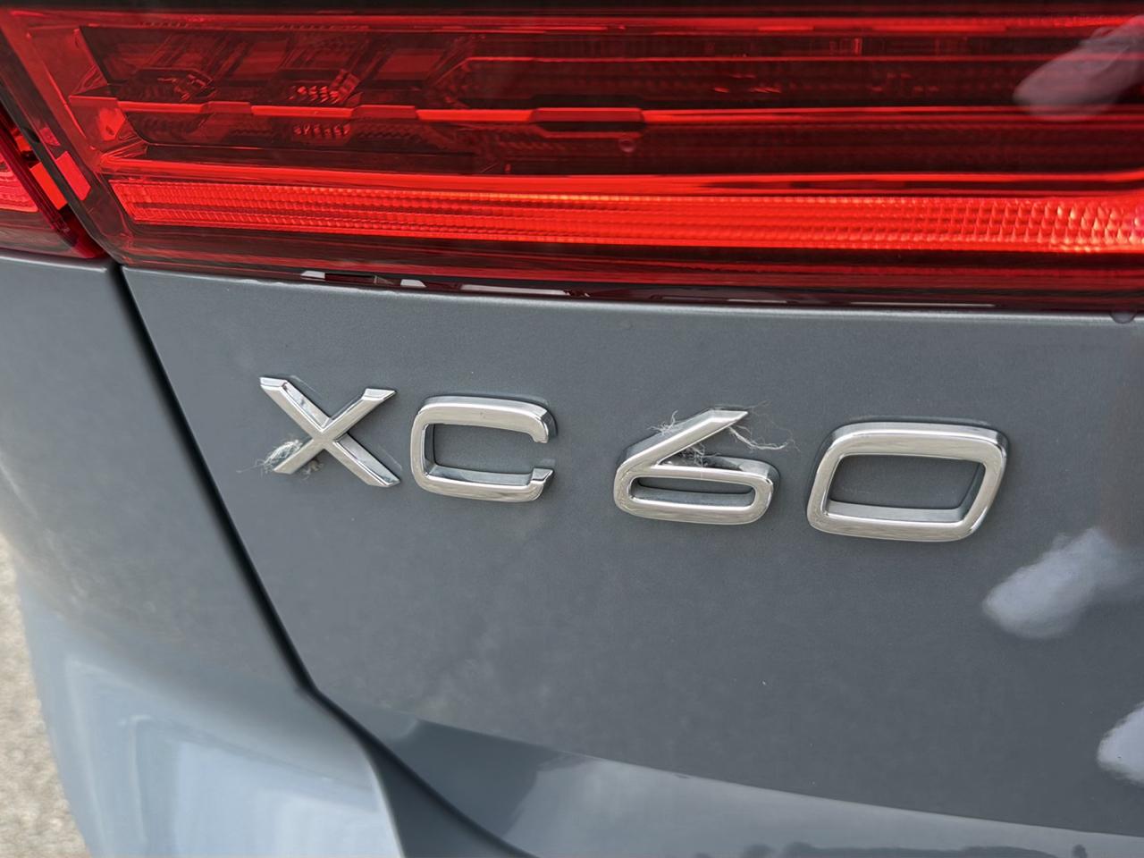 Volvo XC60 B5 Plus Dark AWD 2023