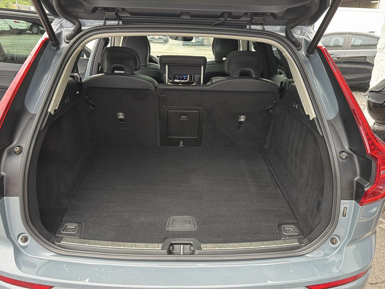 Volvo XC60 B5 Plus Dark AWD 2023