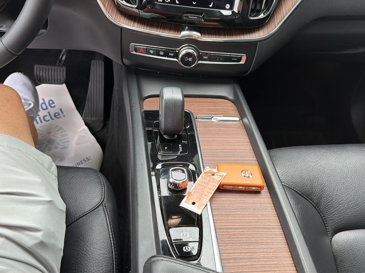 Volvo XC60 B5 Plus Dark AWD 2023