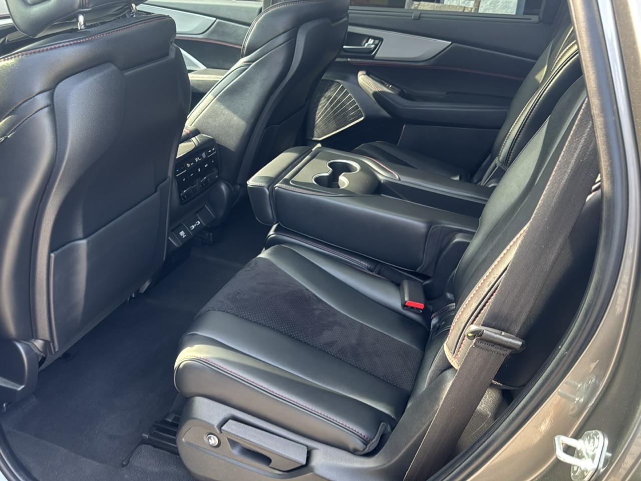 Acura MDX SH-AWD A-Spec 2024
