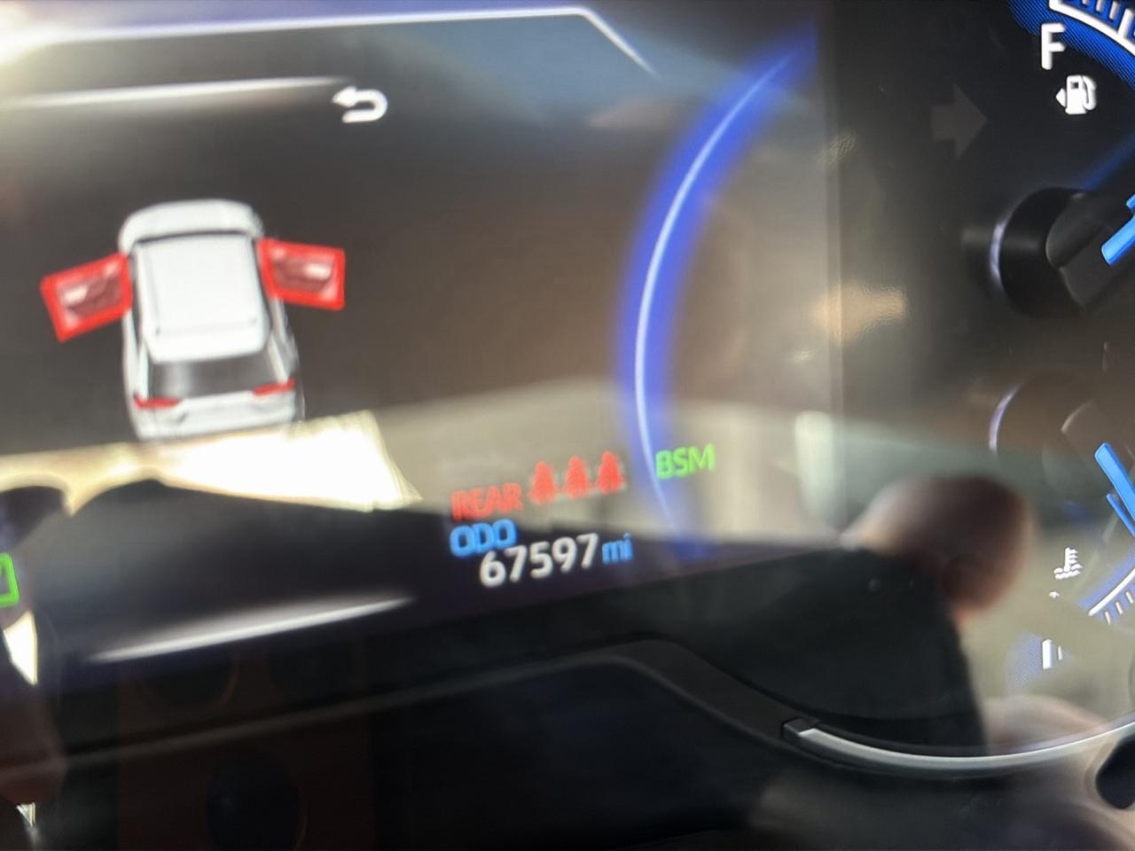 Toyota RAV4 Hybrid XLE 2024