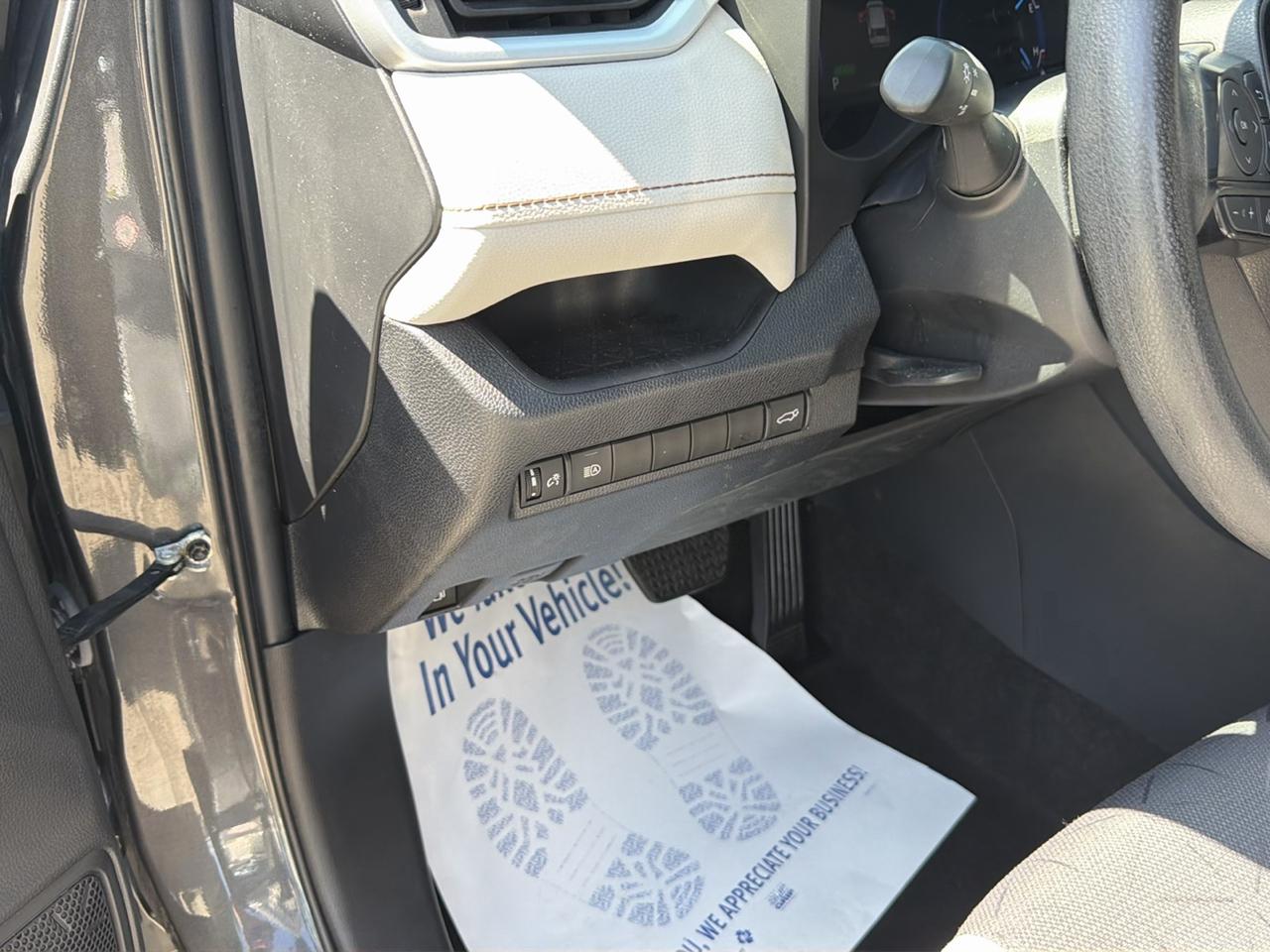 Toyota RAV4 Hybrid XLE 2024