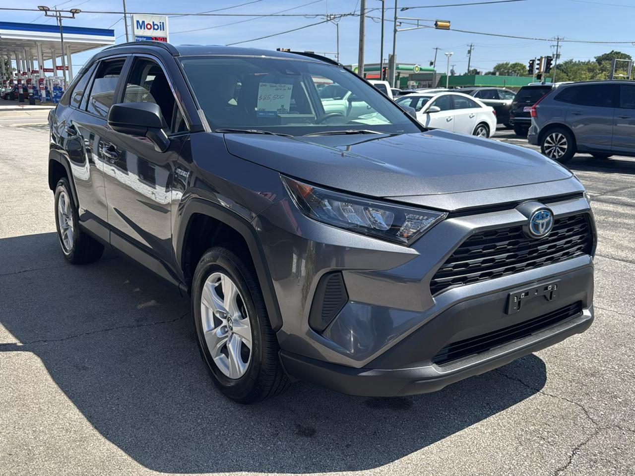 Toyota RAV4 Hybrid LE 2021
