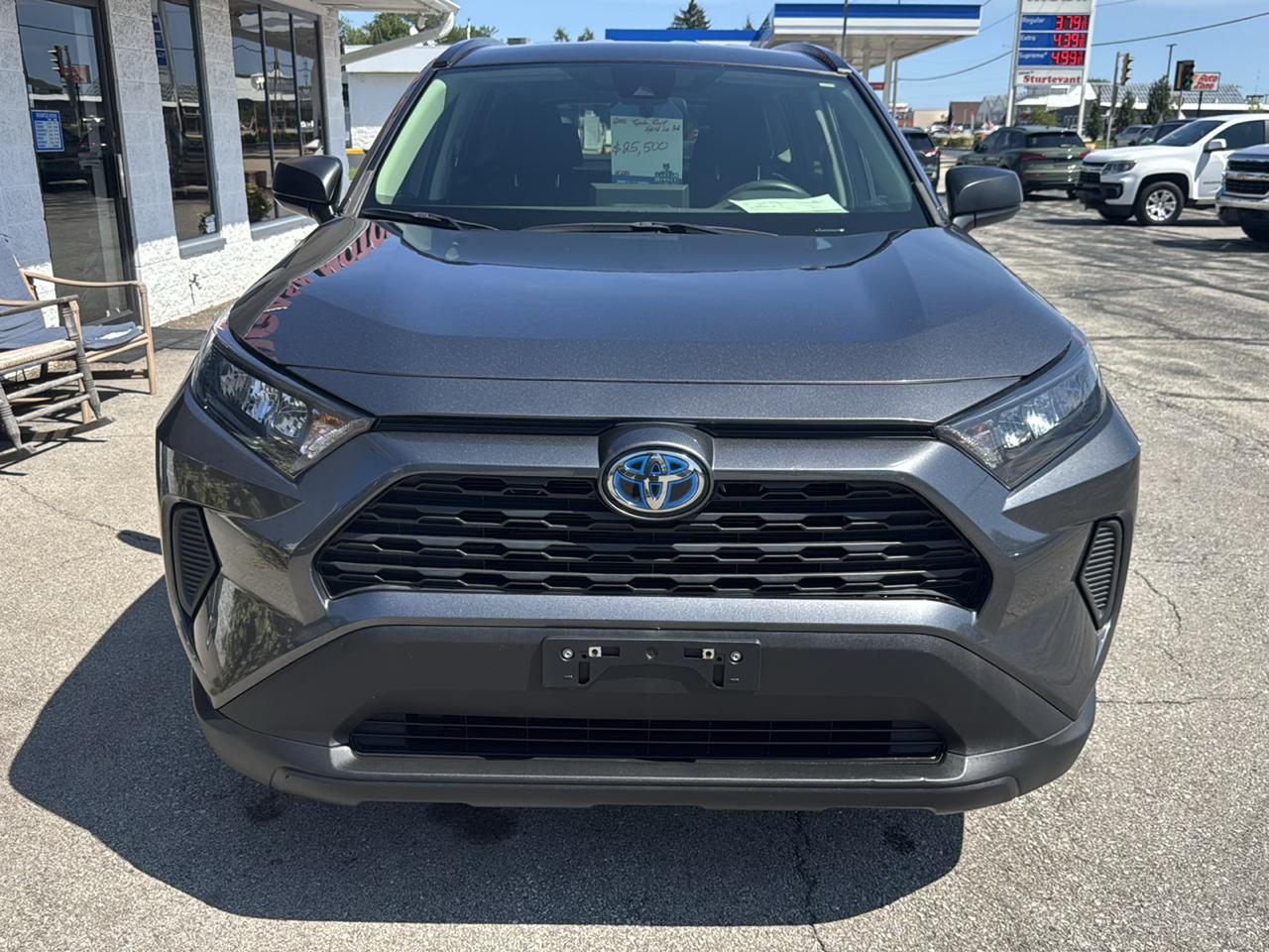 Toyota RAV4 Hybrid LE 2021