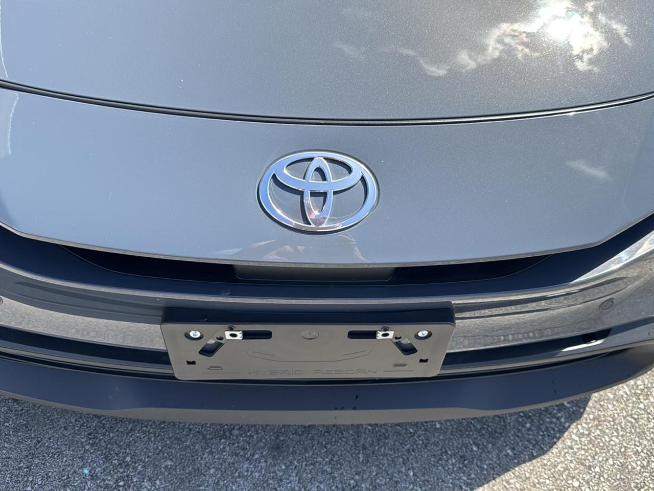 Toyota Prius LE 2025
