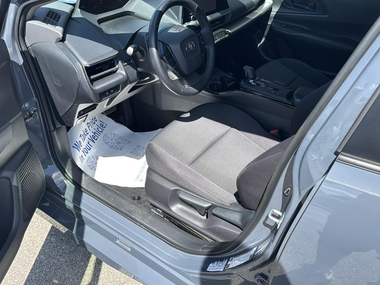 Toyota Prius LE 2025