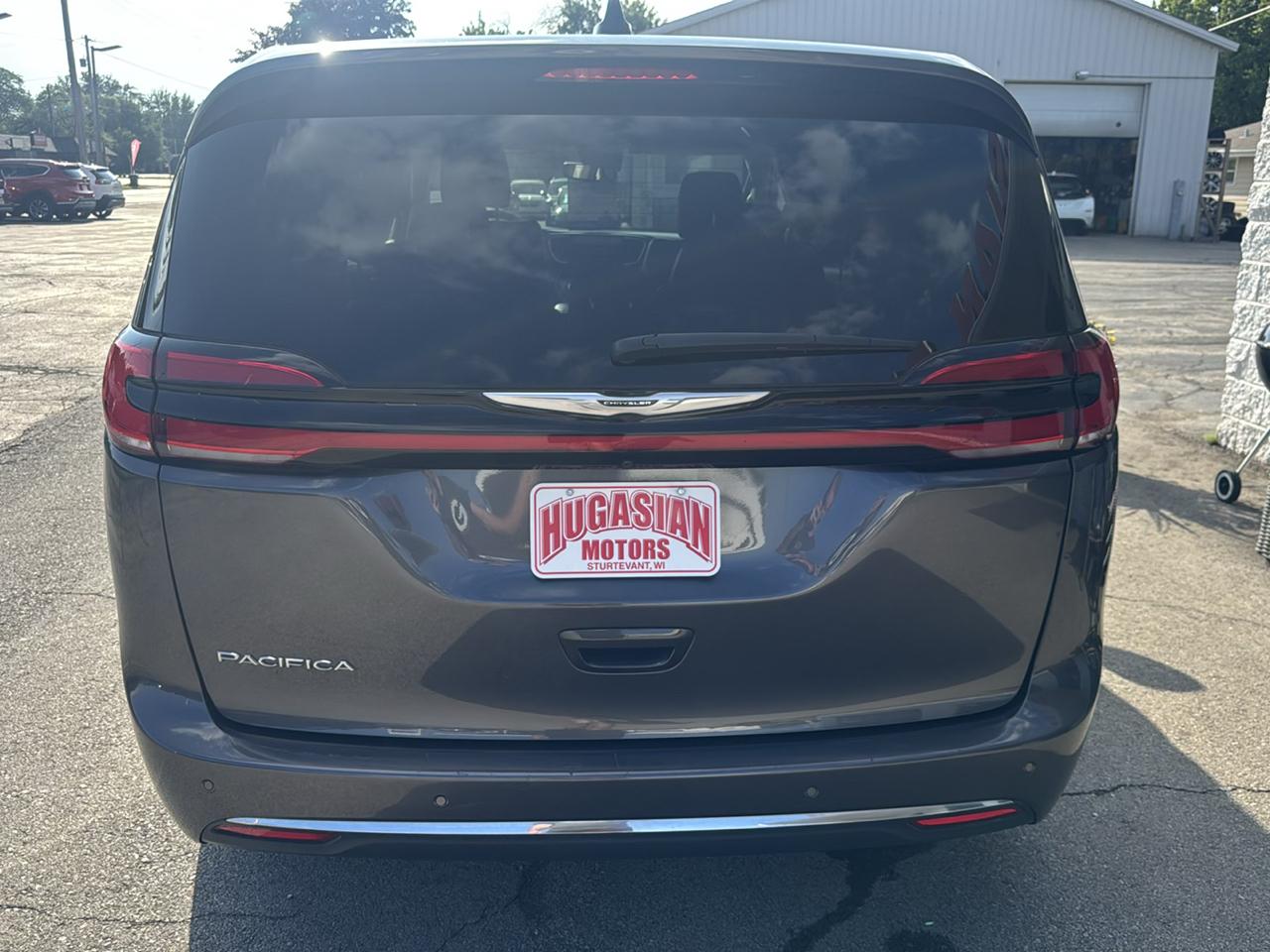 Chrysler Pacifica Touring L 2023