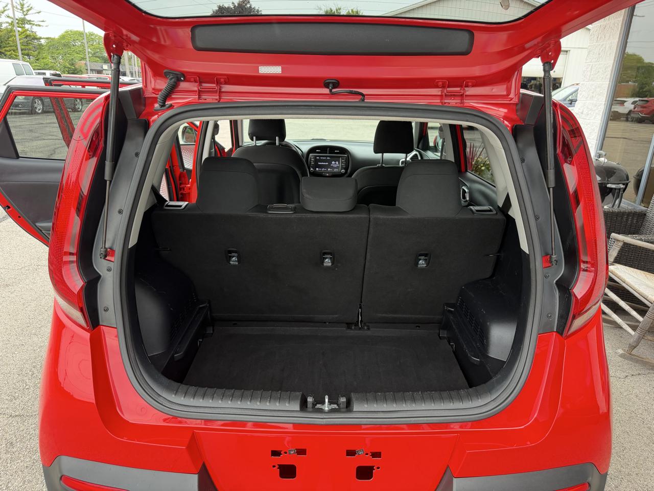 Kia Soul LX CVT 2022