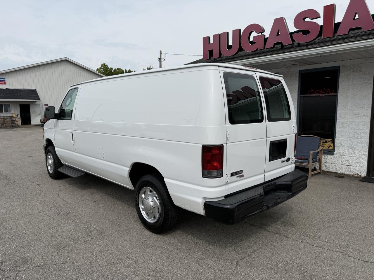 Ford Econoline E-150 2012