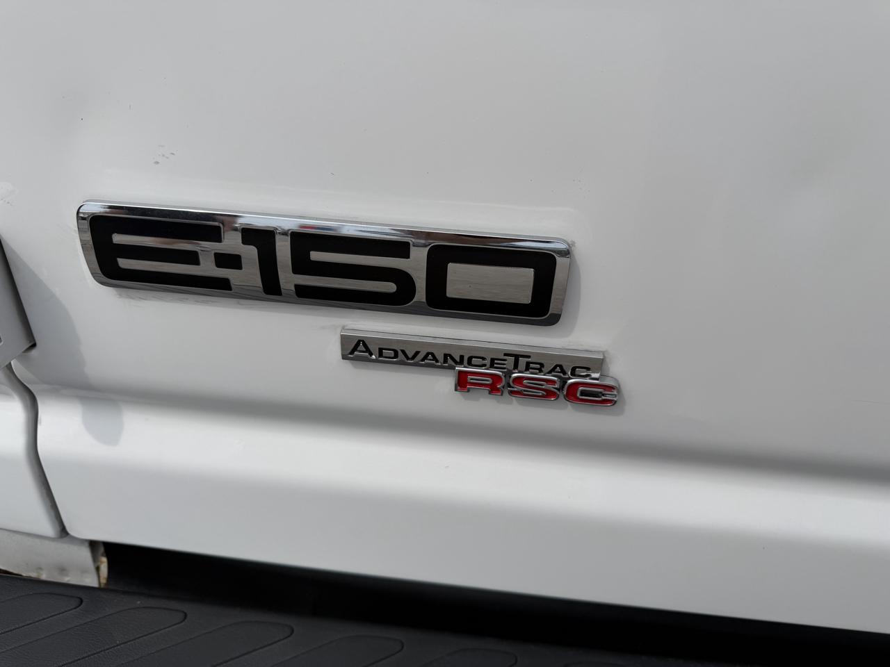 Ford Econoline E-150 2012