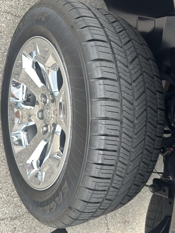 RAM 1500 Lone Star Crew Cab SB 2WD 2023