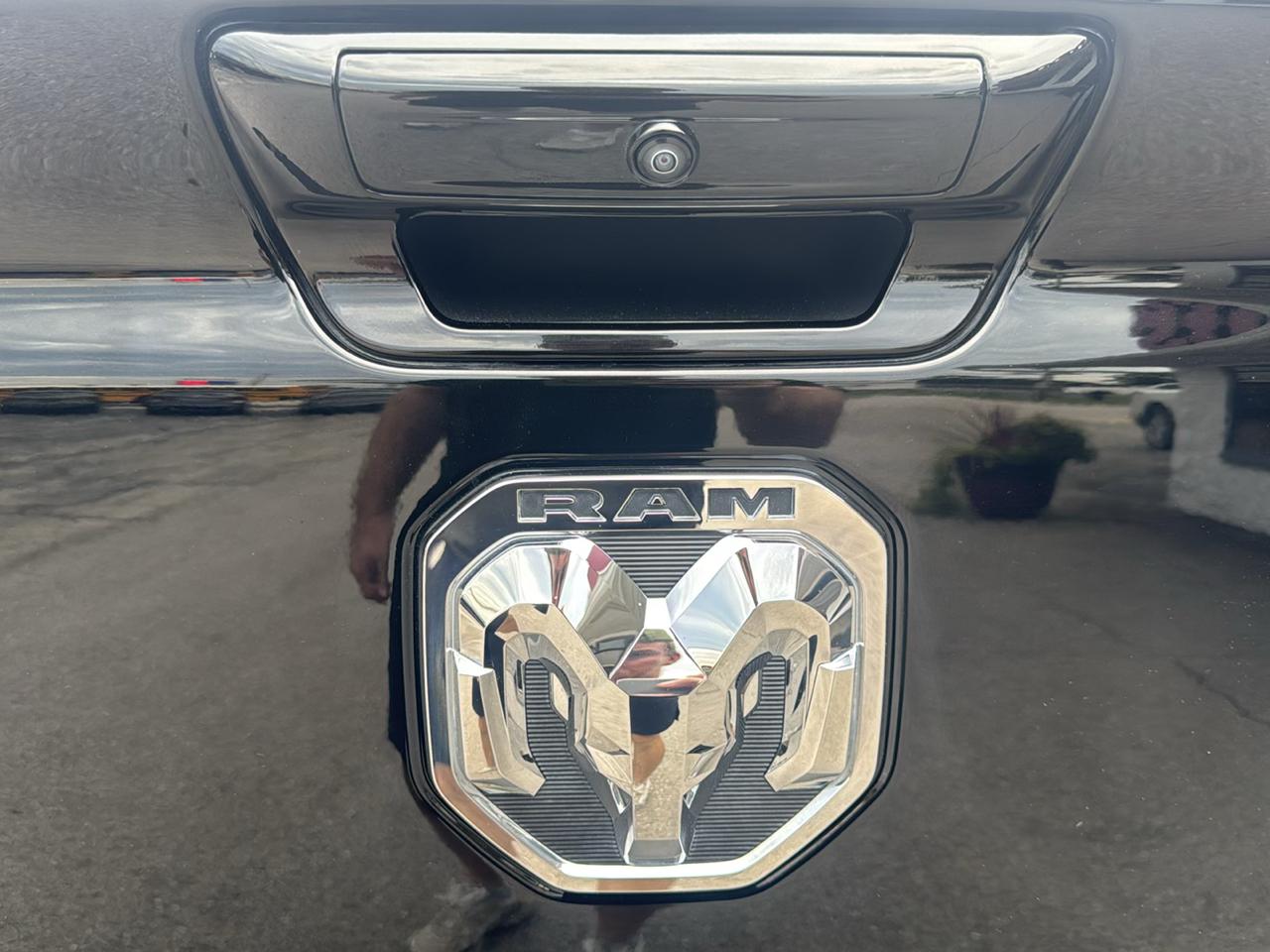 RAM 1500 Lone Star Crew Cab SB 2WD 2023