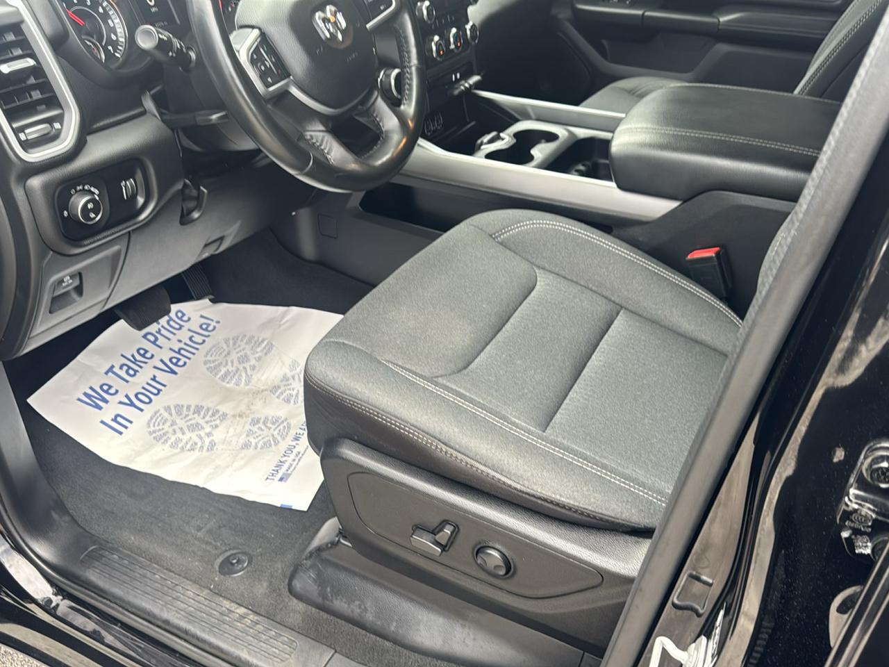 RAM 1500 Lone Star Crew Cab SB 2WD 2023