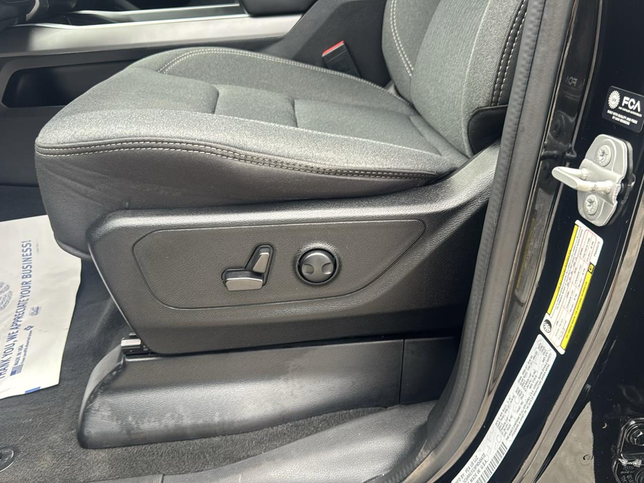 RAM 1500 Lone Star Crew Cab SB 2WD 2023