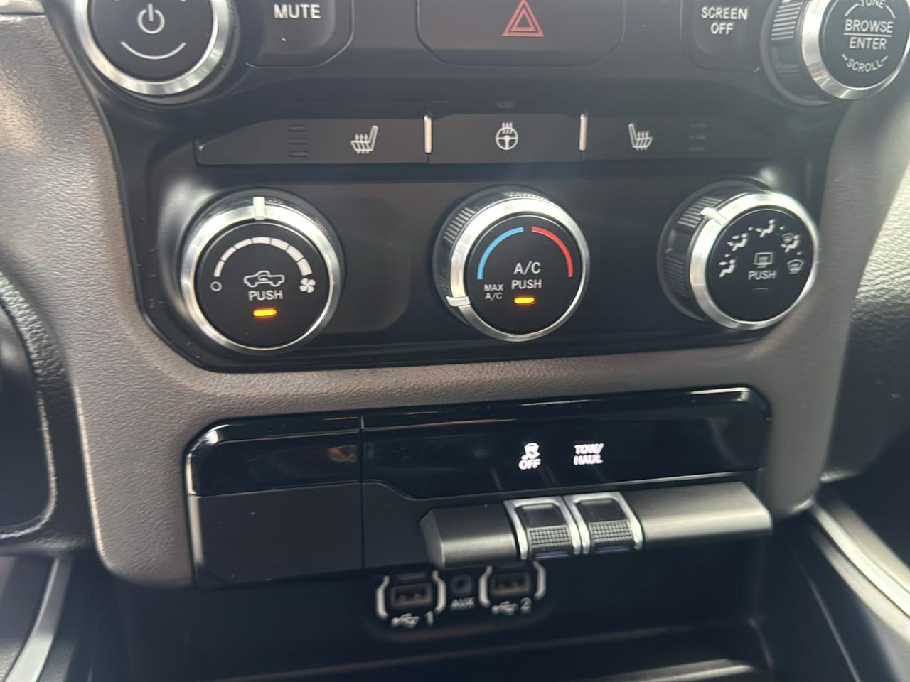 RAM 1500 Lone Star Crew Cab SB 2WD 2023