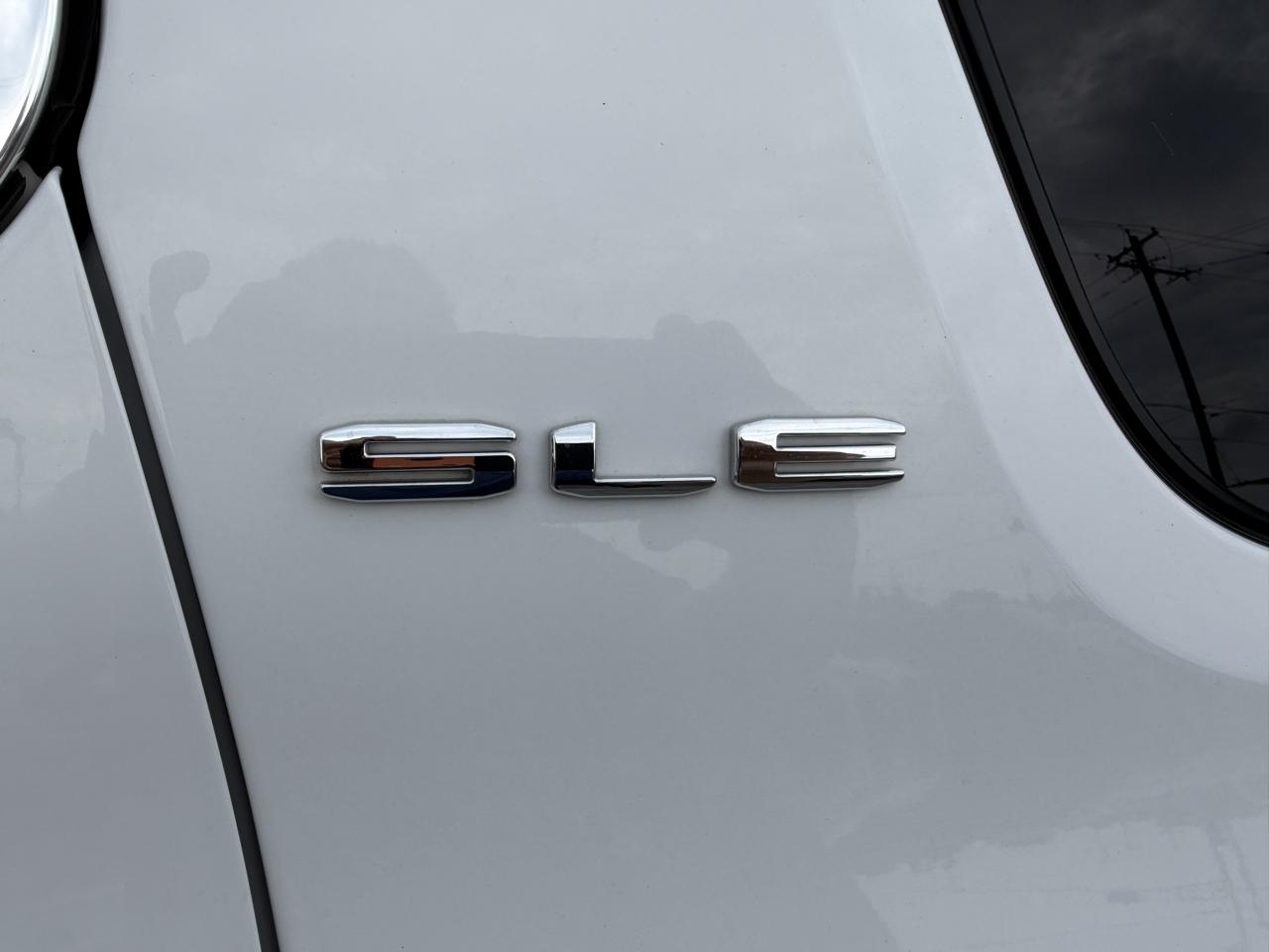 GMC Acadia SLE 2023