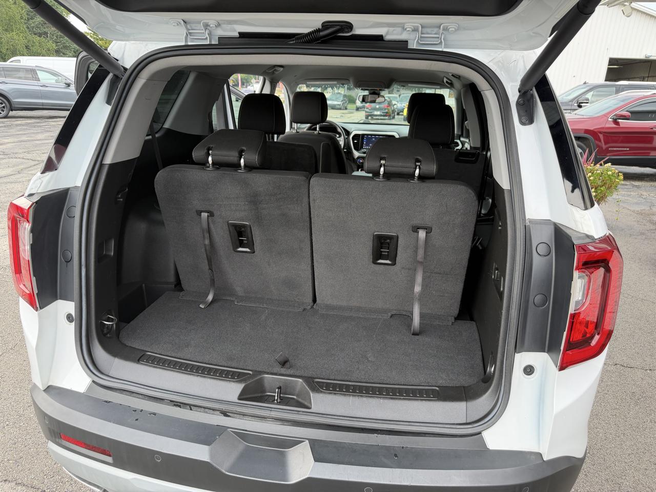 GMC Acadia SLE 2023