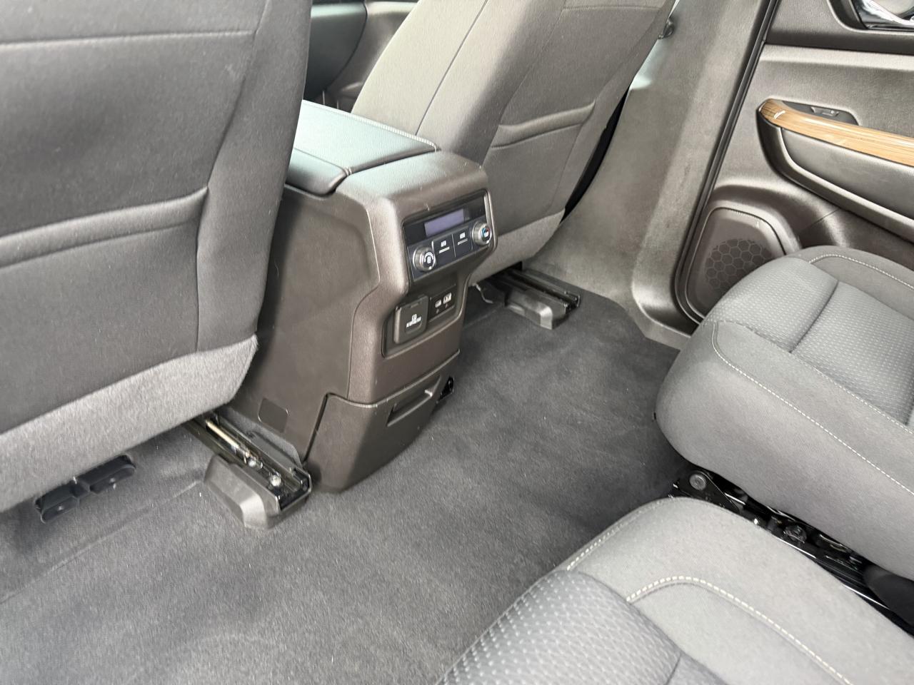 GMC Acadia SLE 2023