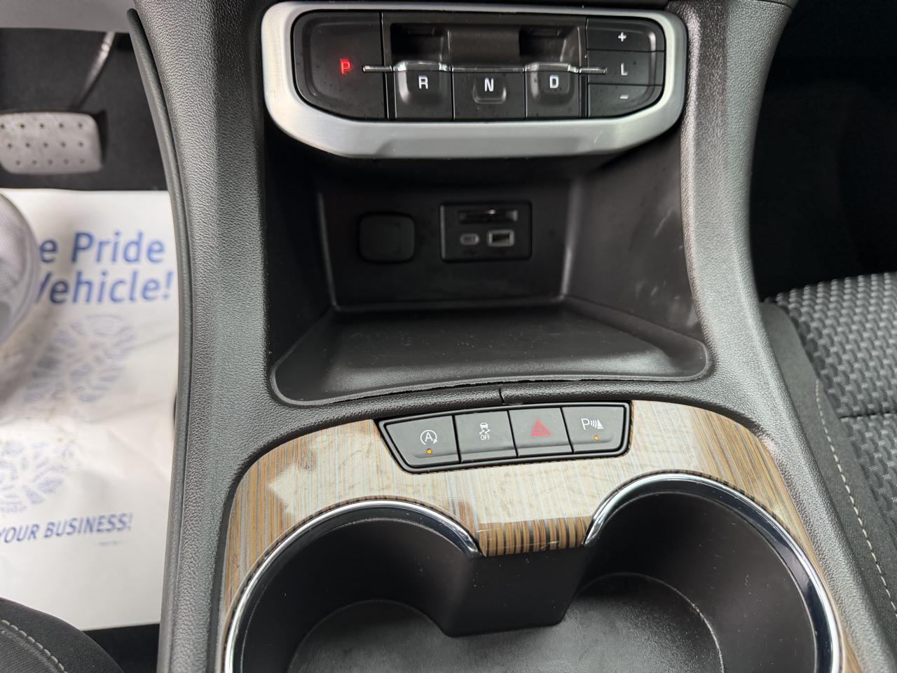GMC Acadia SLE 2023