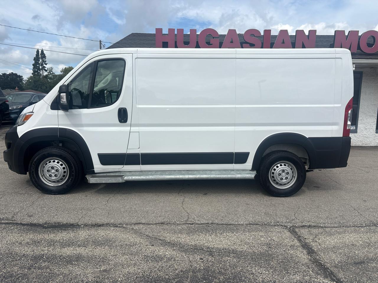 RAM Promaster 2500 Low Roof 2025