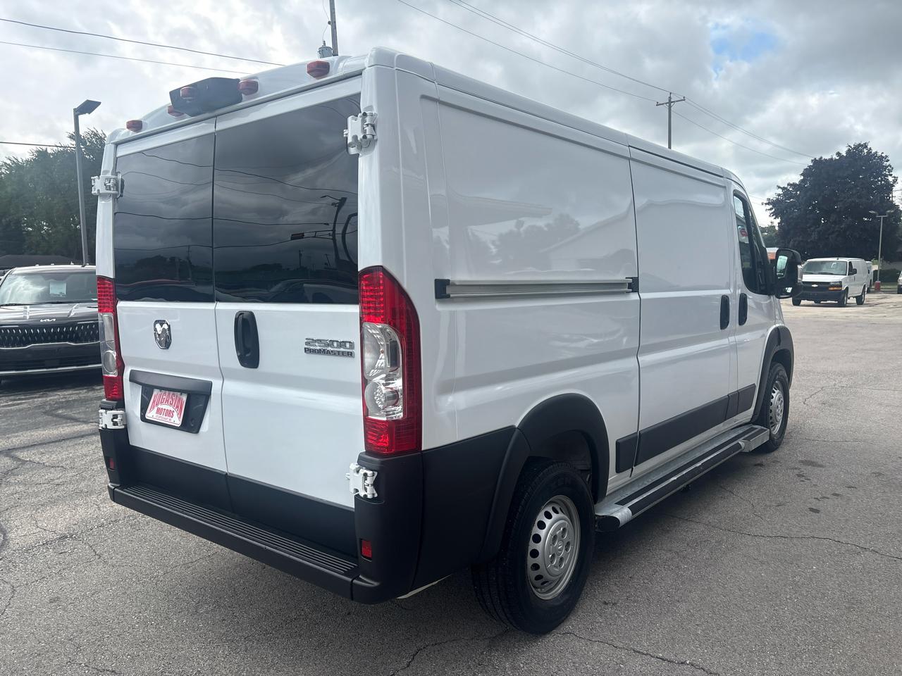 RAM Promaster 2500 Low Roof 2025