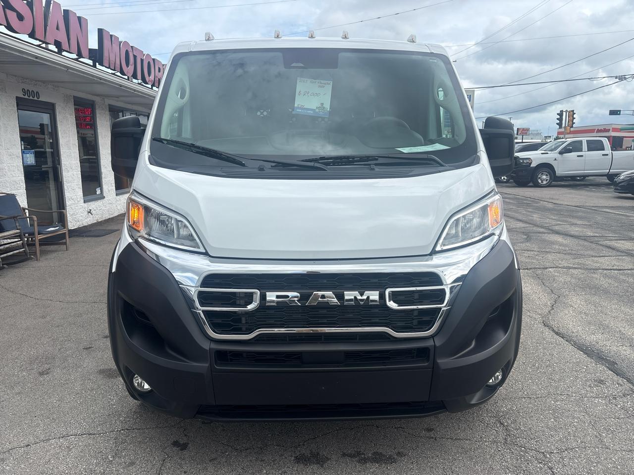 RAM Promaster 2500 Low Roof 2025