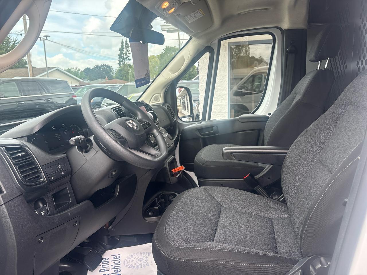 RAM Promaster 2500 Low Roof 2025
