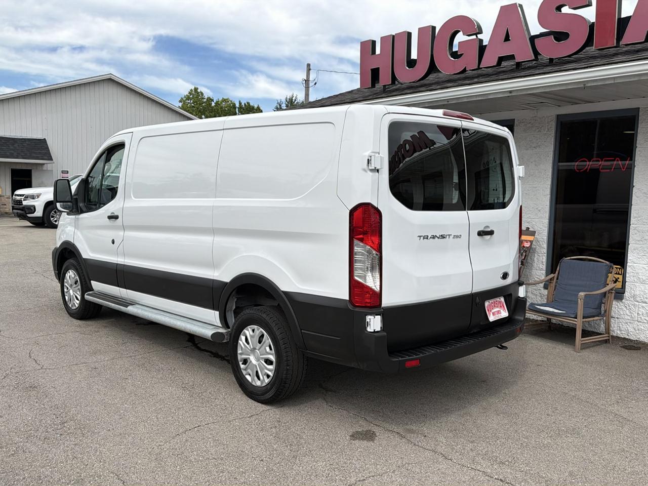 2025 Ford Transit Van Base - Photo 2